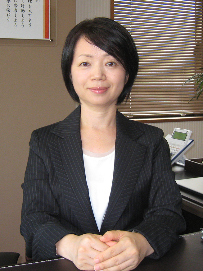 城間 宇恵